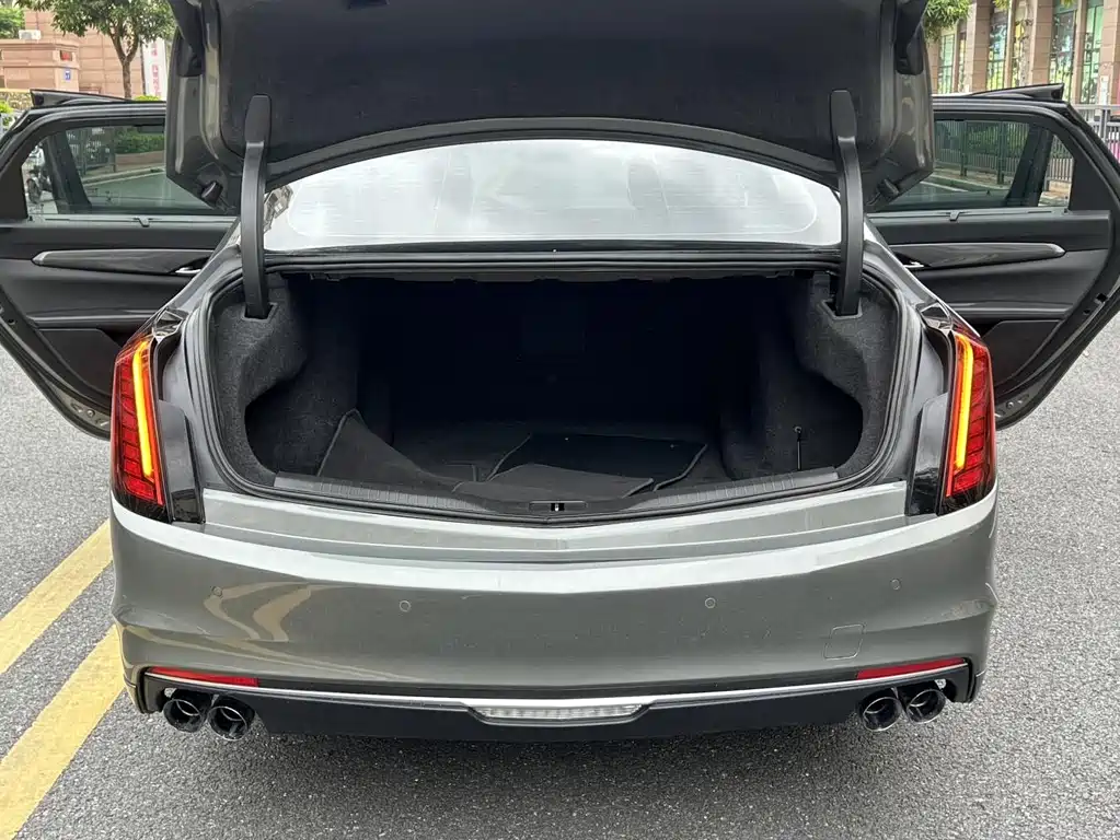 Cadillac CT6 — миниатюра 19