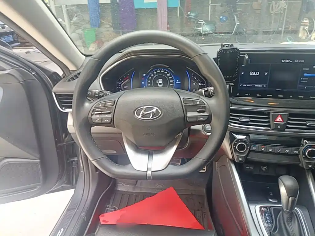 Hyundai Fista — миниатюра 11
