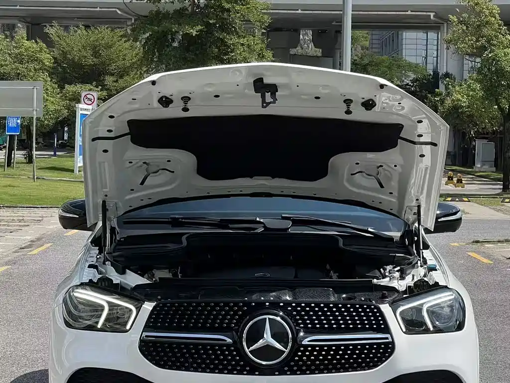 MERCEDES-BENZ GLE COUPE