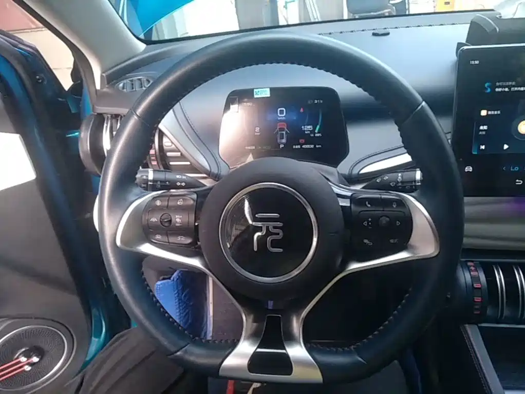 BYD Yuan Plus — миниатюра 11