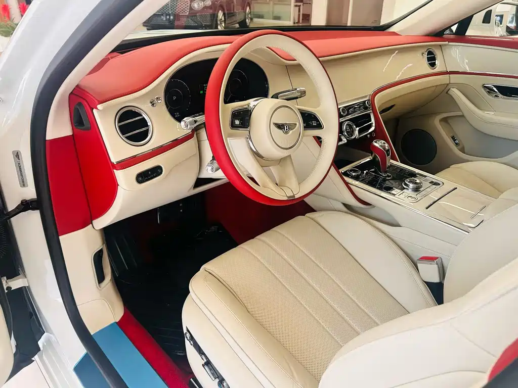 Bentley Flying Spur PHEV — миниатюра 2