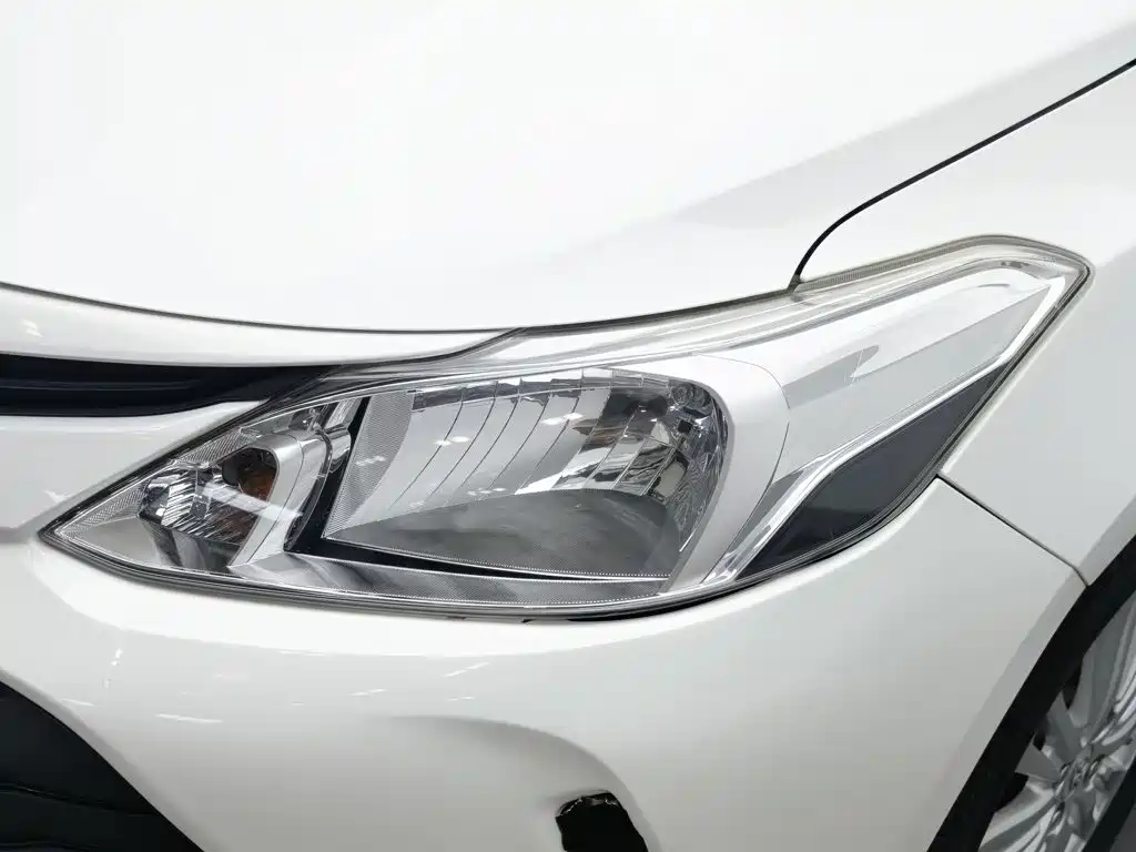 Toyota Vios — миниатюра 7