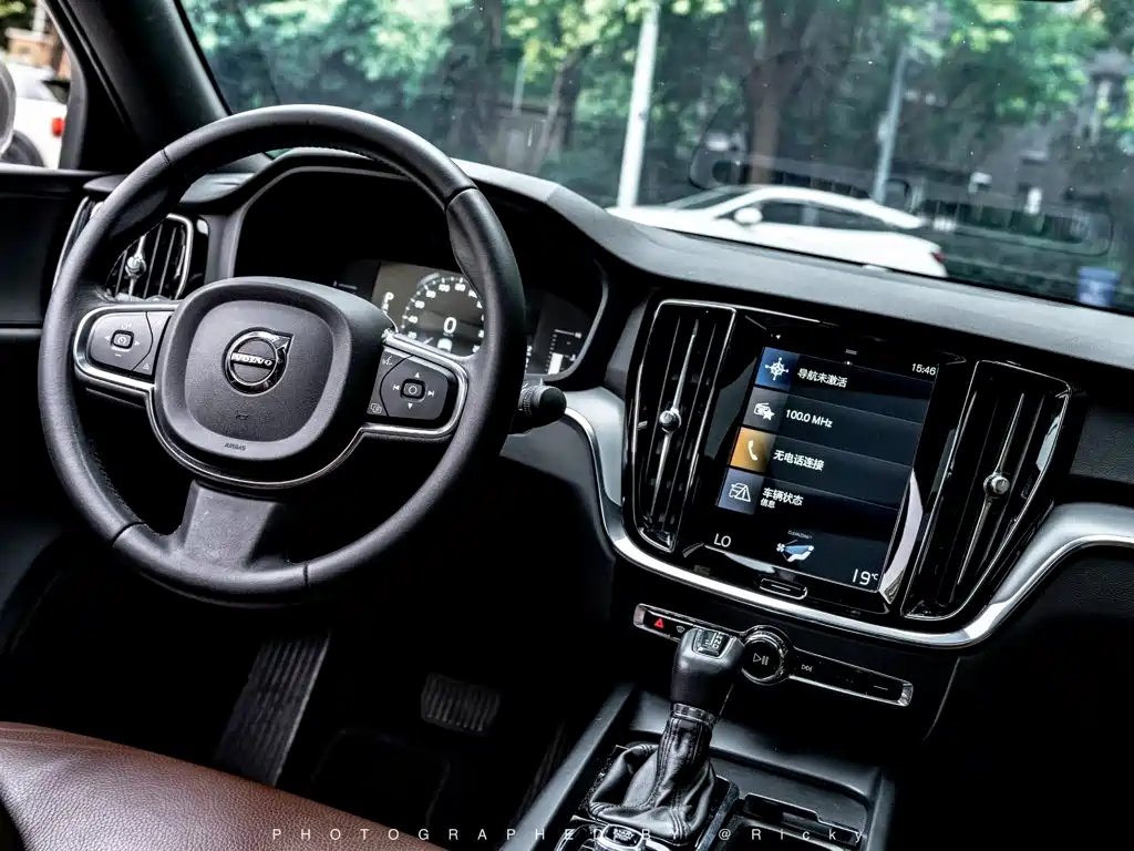 Volvo S60 — миниатюра 5