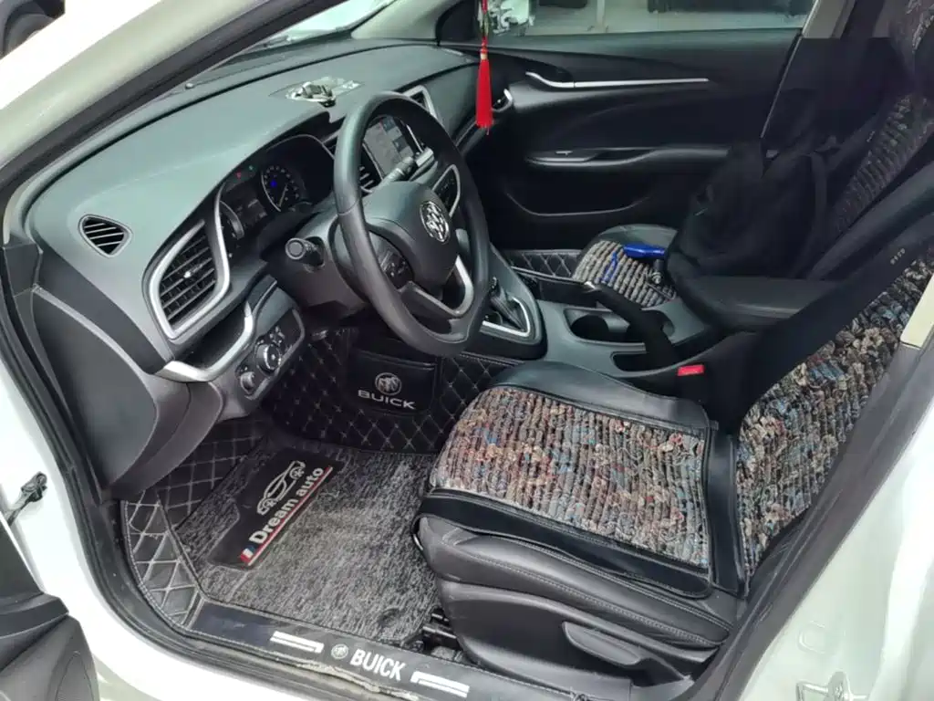 Buick Excelle — миниатюра 15