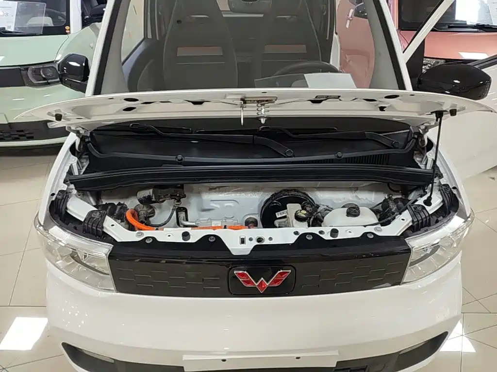 Wuling MINIEV — миниатюра 20