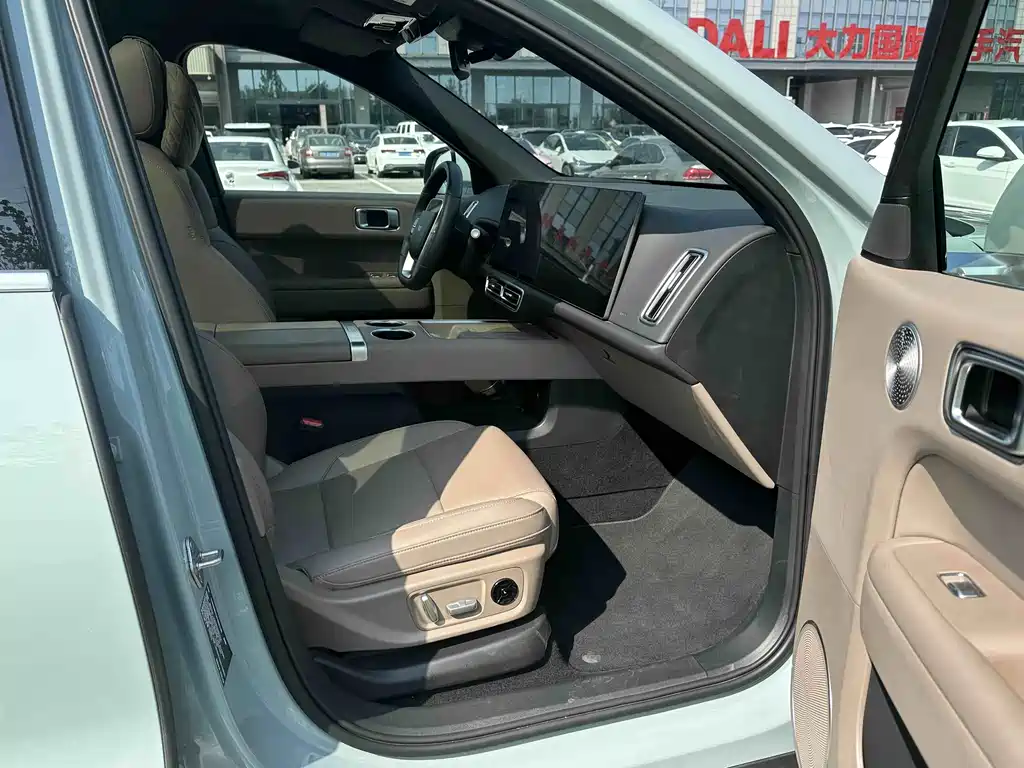 Li Auto Li L6 — миниатюра 7