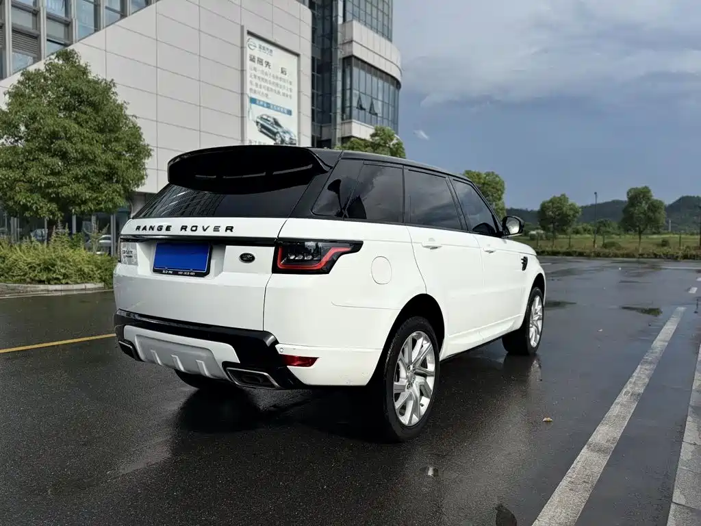 Land Rover Sport — миниатюра 4