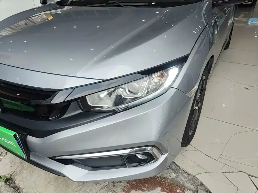 Honda Civic — миниатюра 24