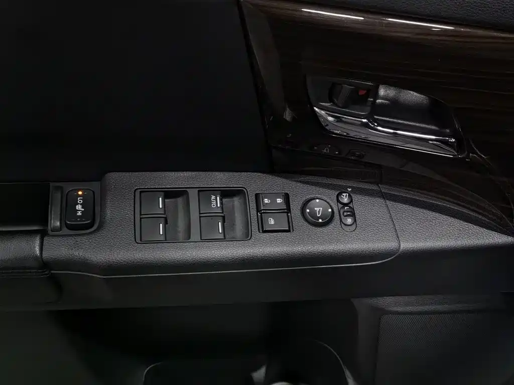 Honda Odyssey 2018 2.4L Luxury