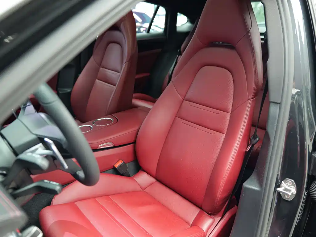 Porsche Panamera — миниатюра 7