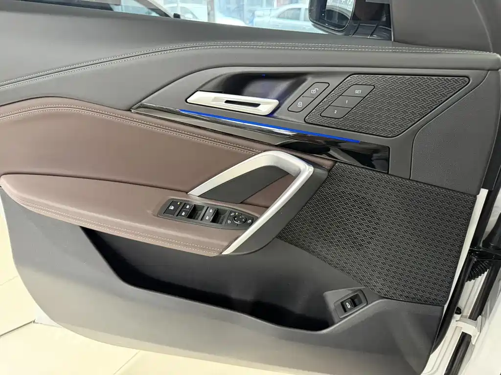 BMW X1 — миниатюра 17
