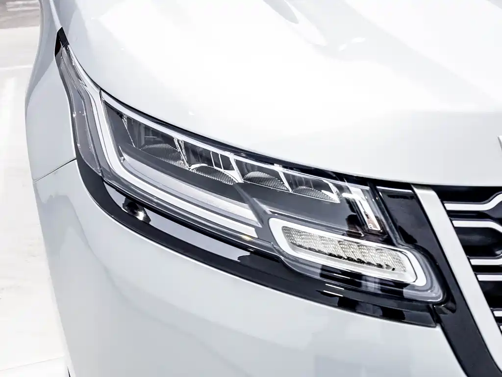 Land Rover Range Rover Velar 2022 250PS