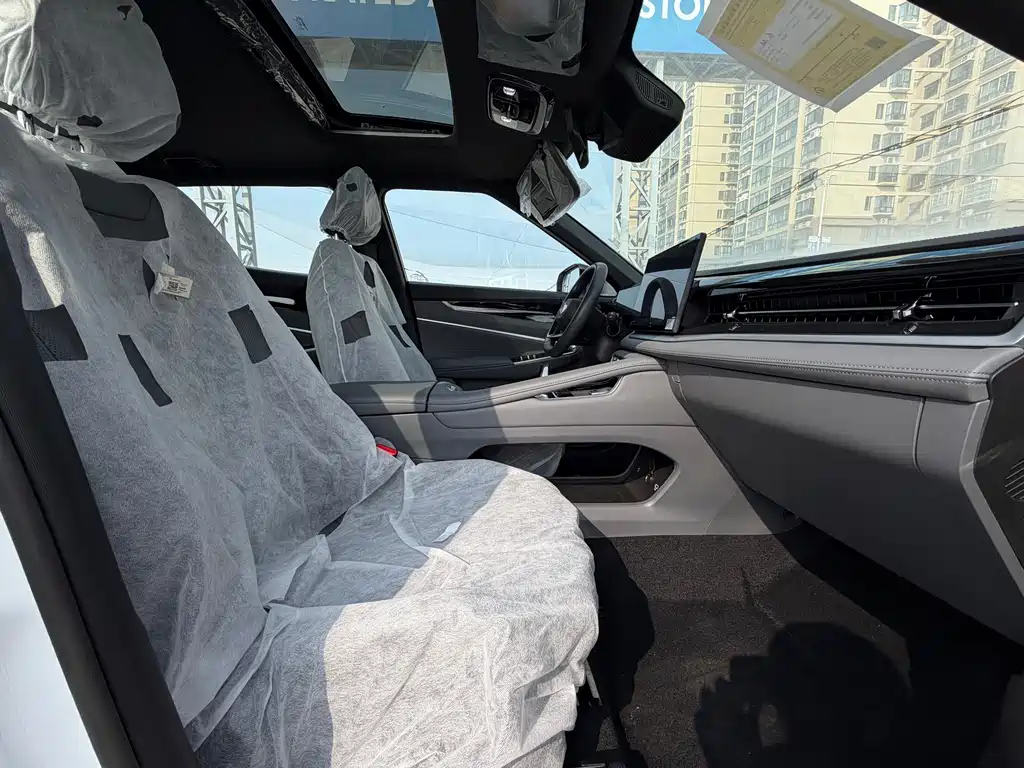 Geely Boyue — миниатюра 18