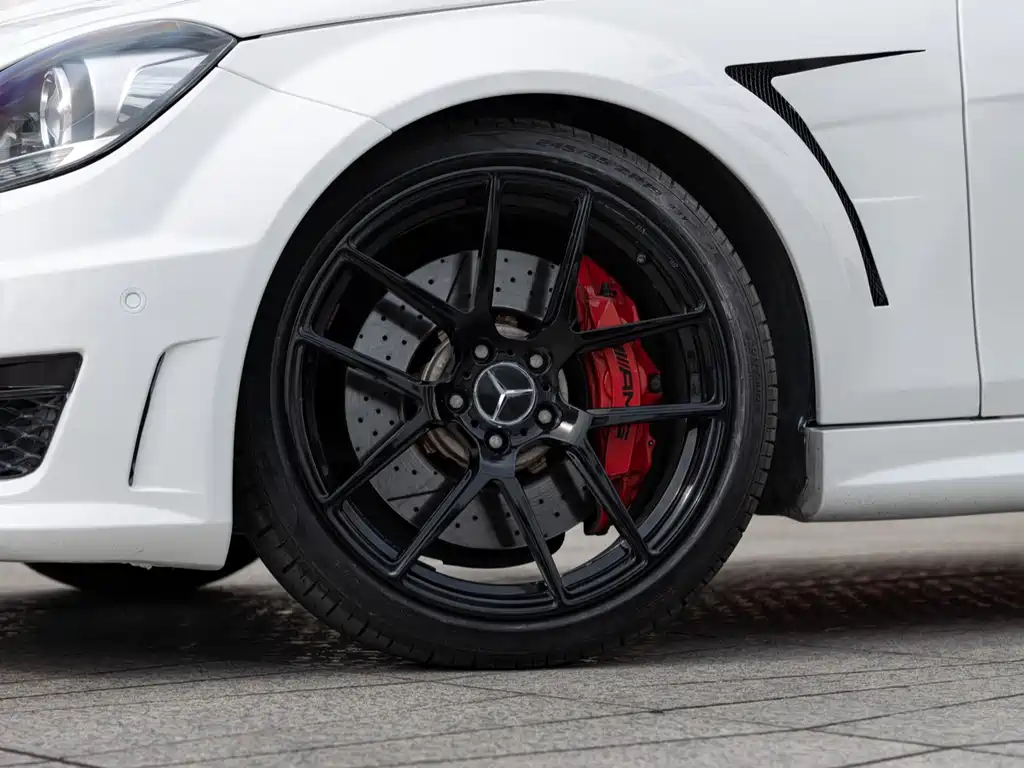 Mercedes-Benz C-Class AMG — миниатюра 5