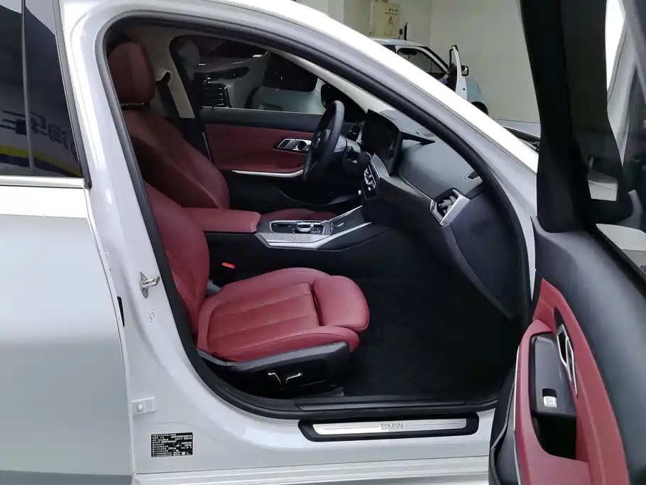 BMW i3 — миниатюра 8