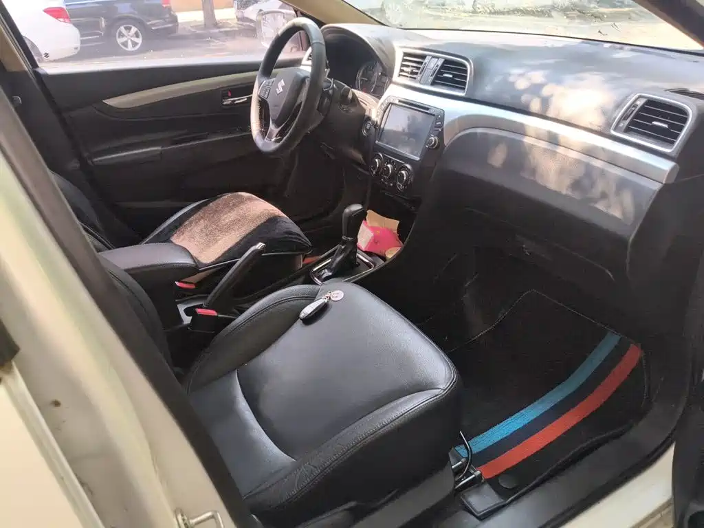 Suzuki Alivio — миниатюра 20