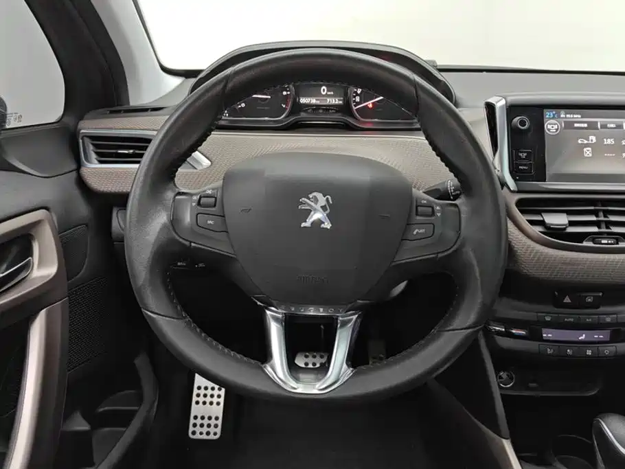 Peugeot 2008 — миниатюра 15