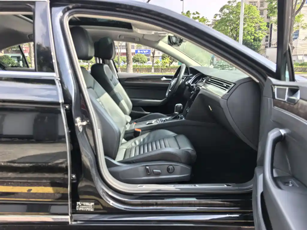 Volkswagen Magotan — миниатюра 6