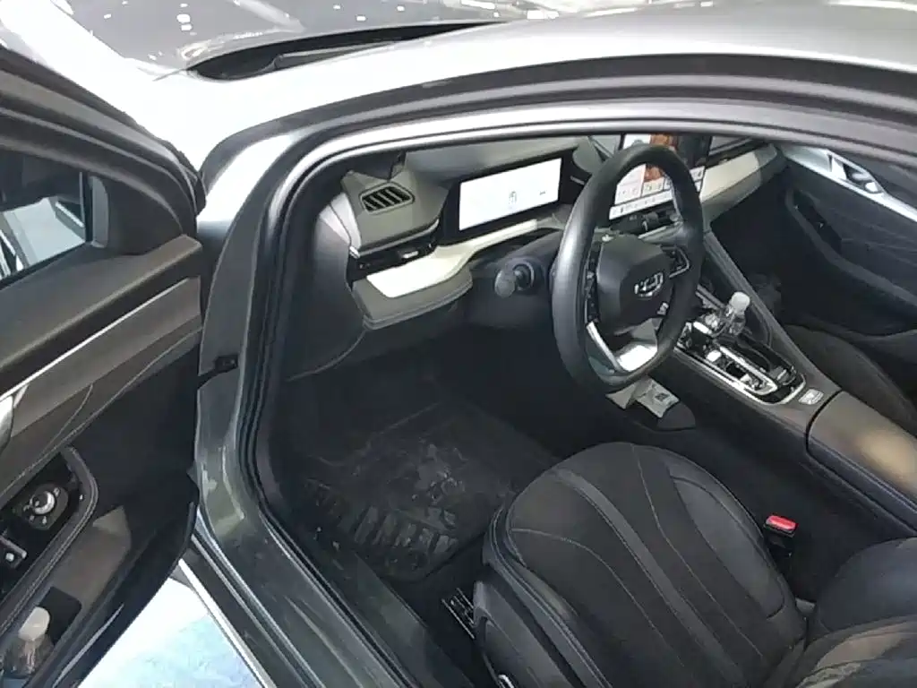Geely Xingrui — миниатюра 16