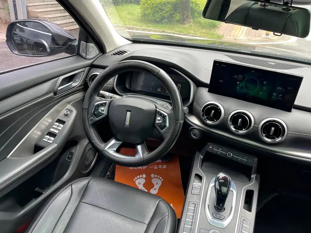 Wey Wey VV6 — миниатюра 13