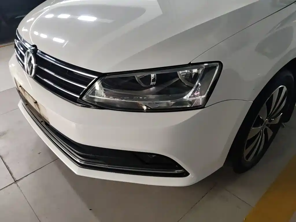 Volkswagen Sagitar — миниатюра 24