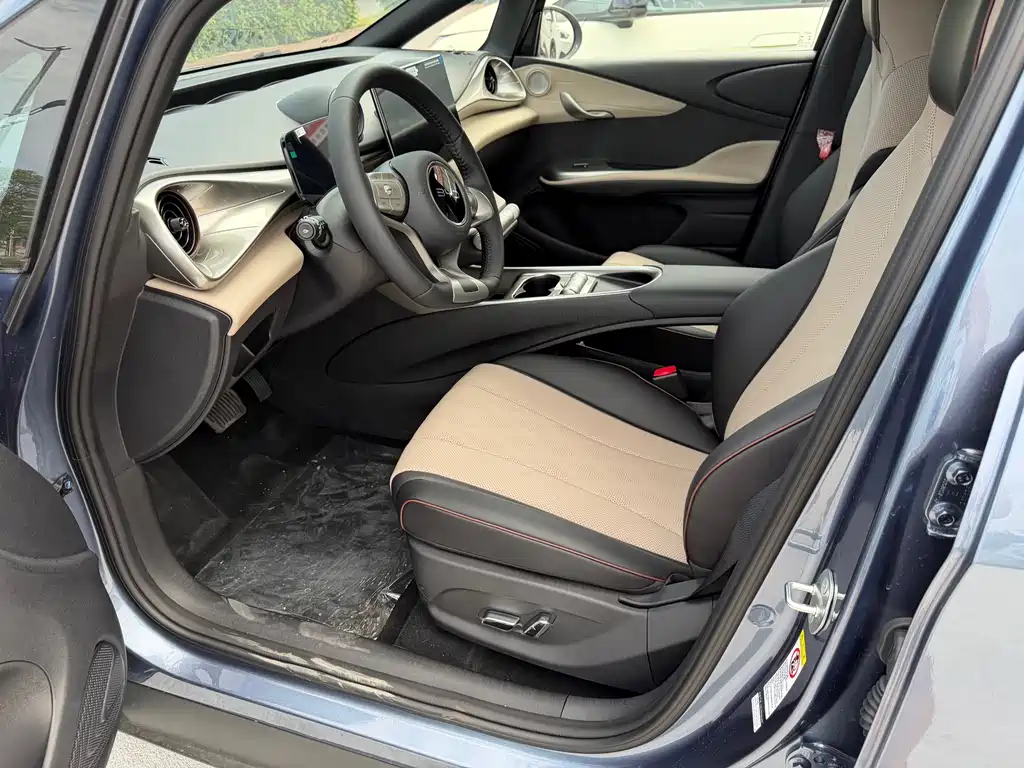 BYD Dolphin — миниатюра 4