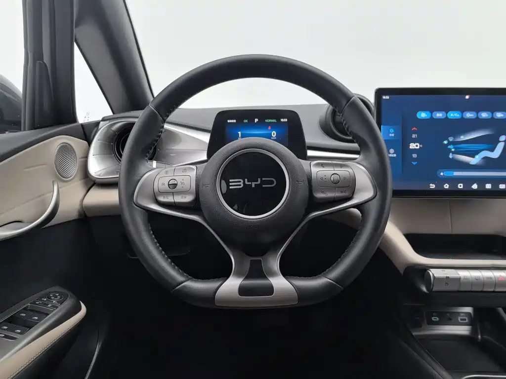 BYD Dolphin — миниатюра 11