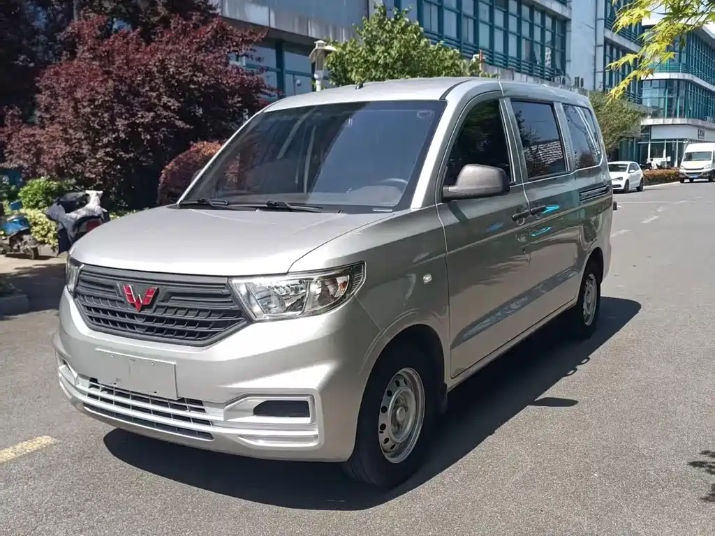 Wuling Hongguang V 2023