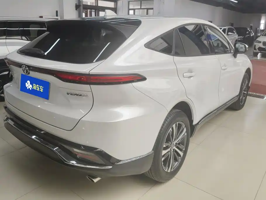 Toyota Venza — миниатюра 3