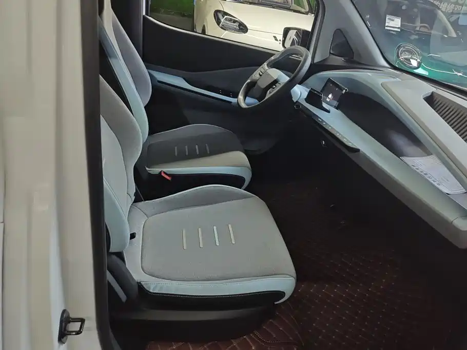 Wuling Nano EV — миниатюра 8