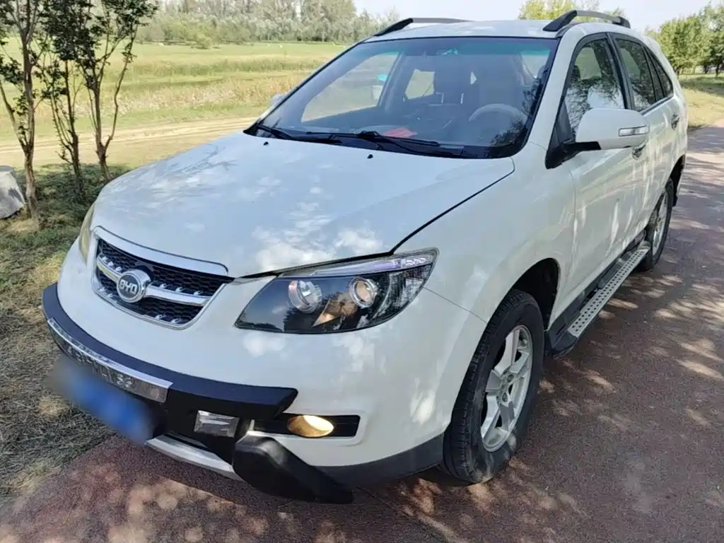 BYD S6 — миниатюра 2