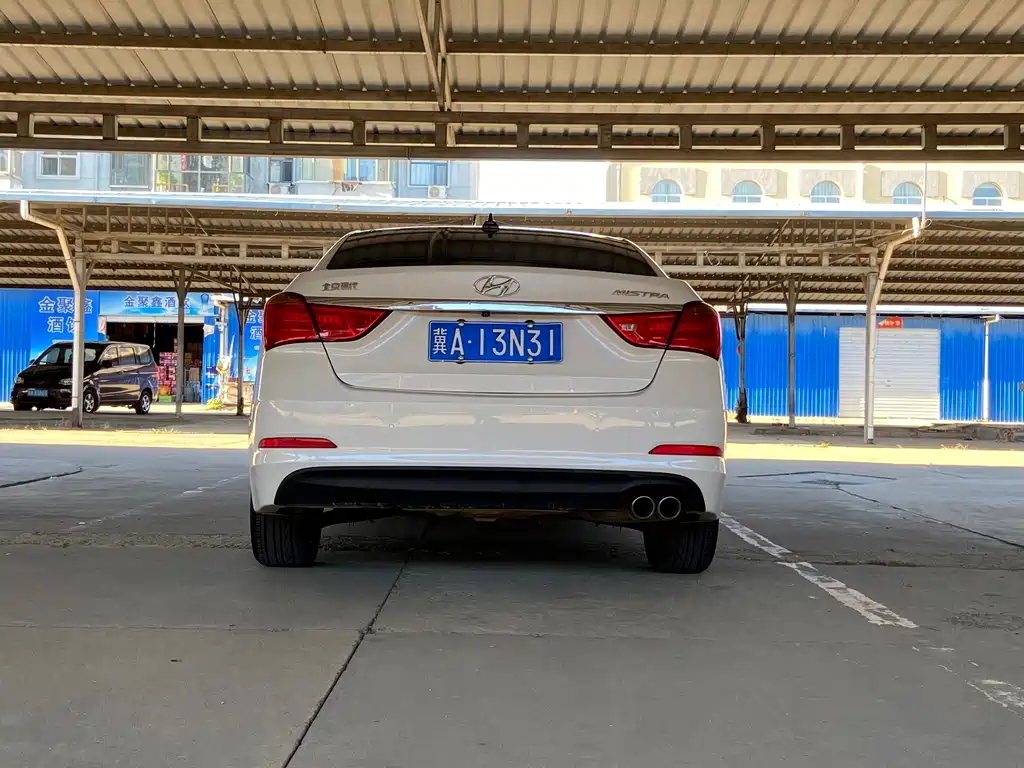 Hyundai Mistra — миниатюра 4