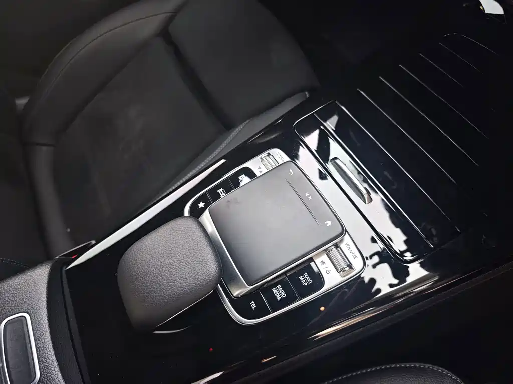 Mercedes-Benz A-Class — миниатюра 17