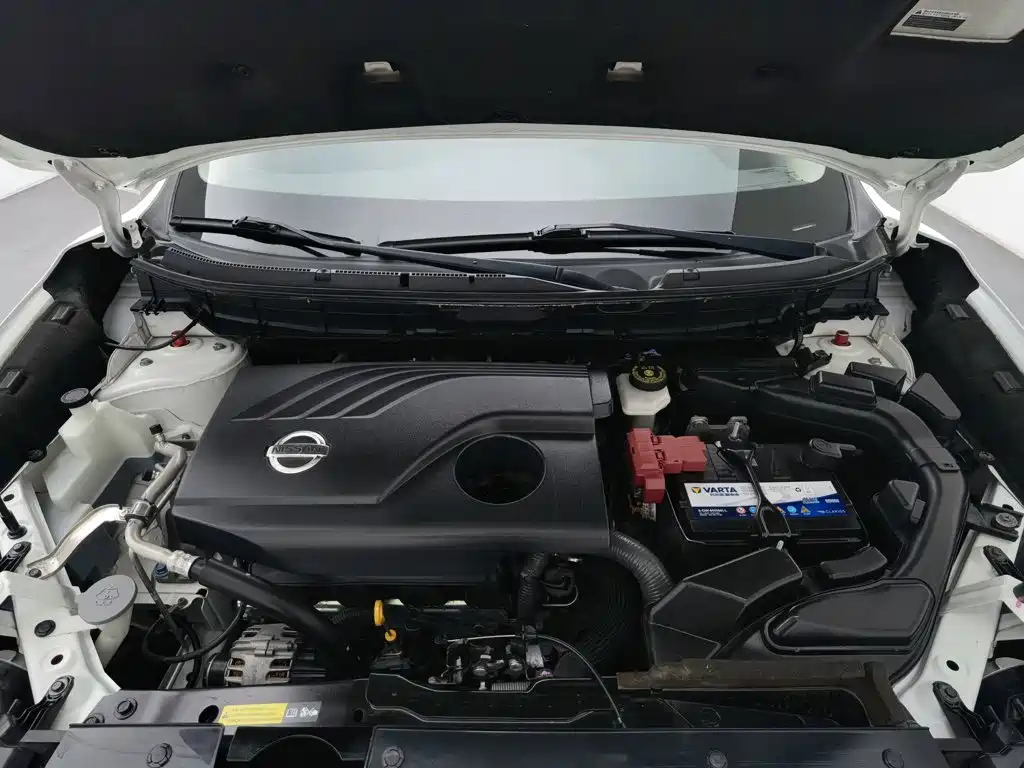 Nissan X-Trail — миниатюра 6