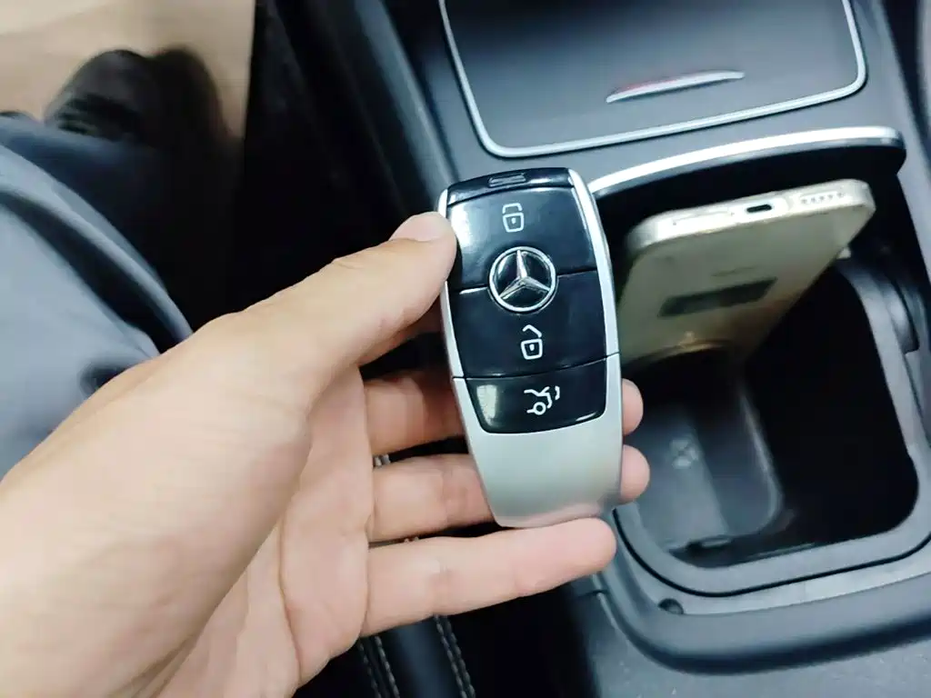 Mercedes-Benz GLA — миниатюра 9