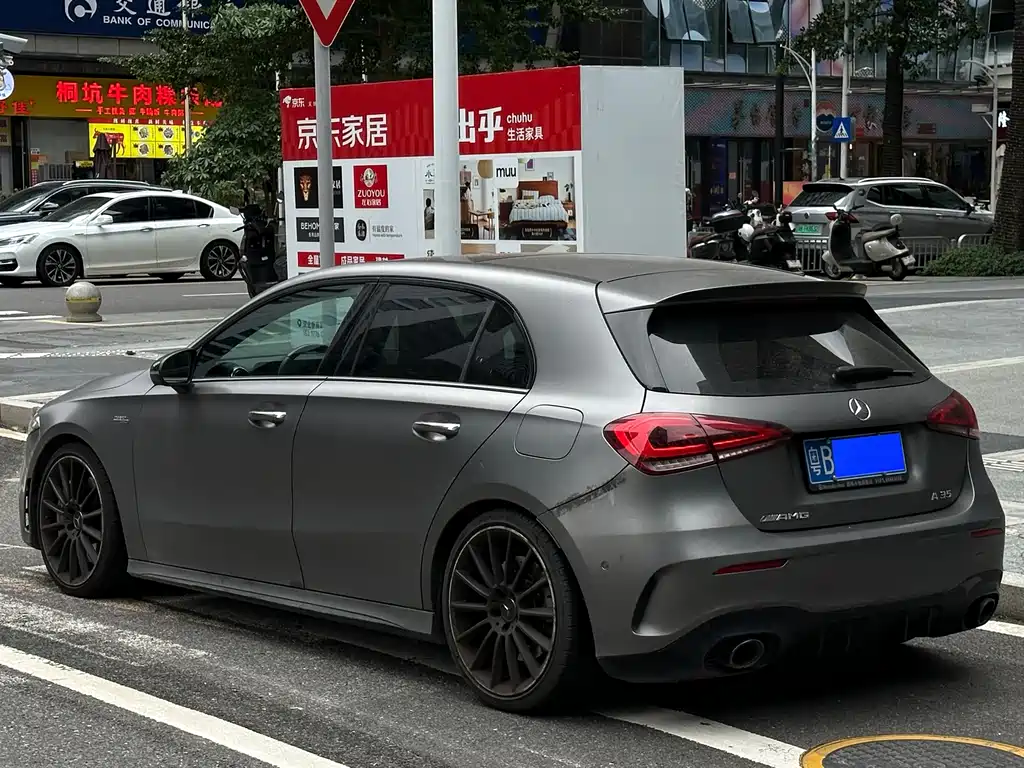 MERCEDES-BENZ A CLASS AMG