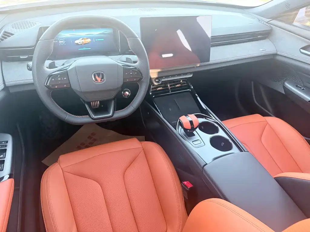 Changan UNI-V — миниатюра 6