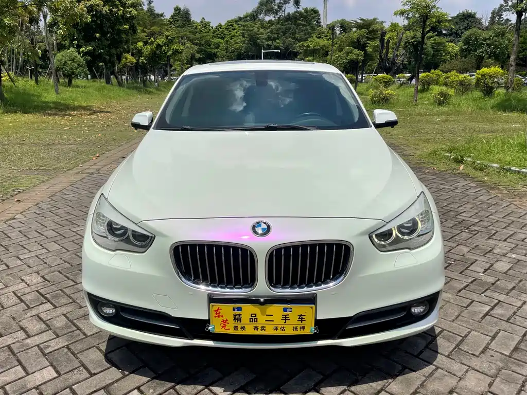 BMW 5 Series GT — миниатюра 2