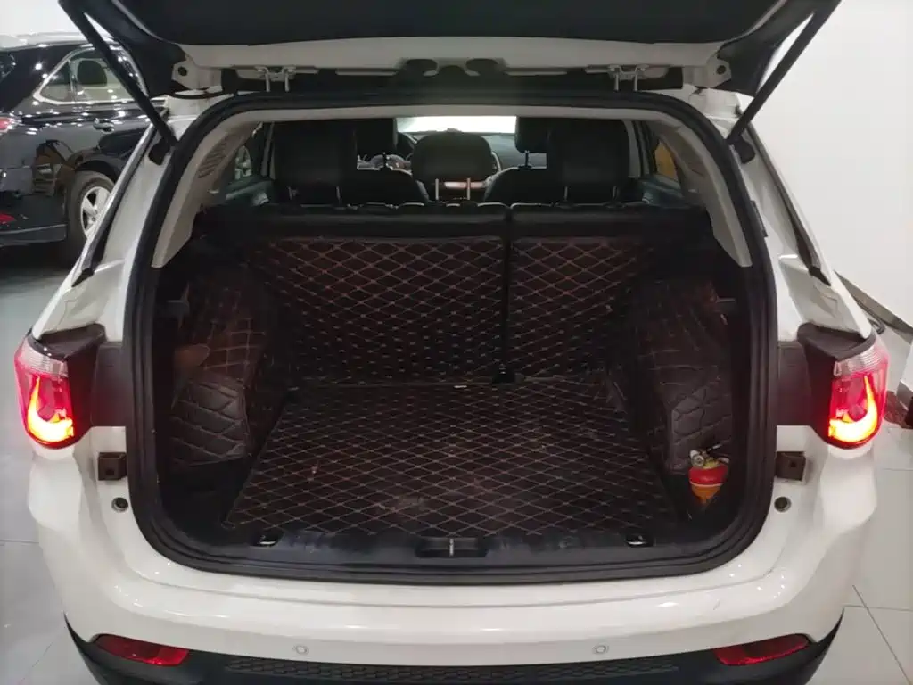 Jeep Compass — миниатюра 19