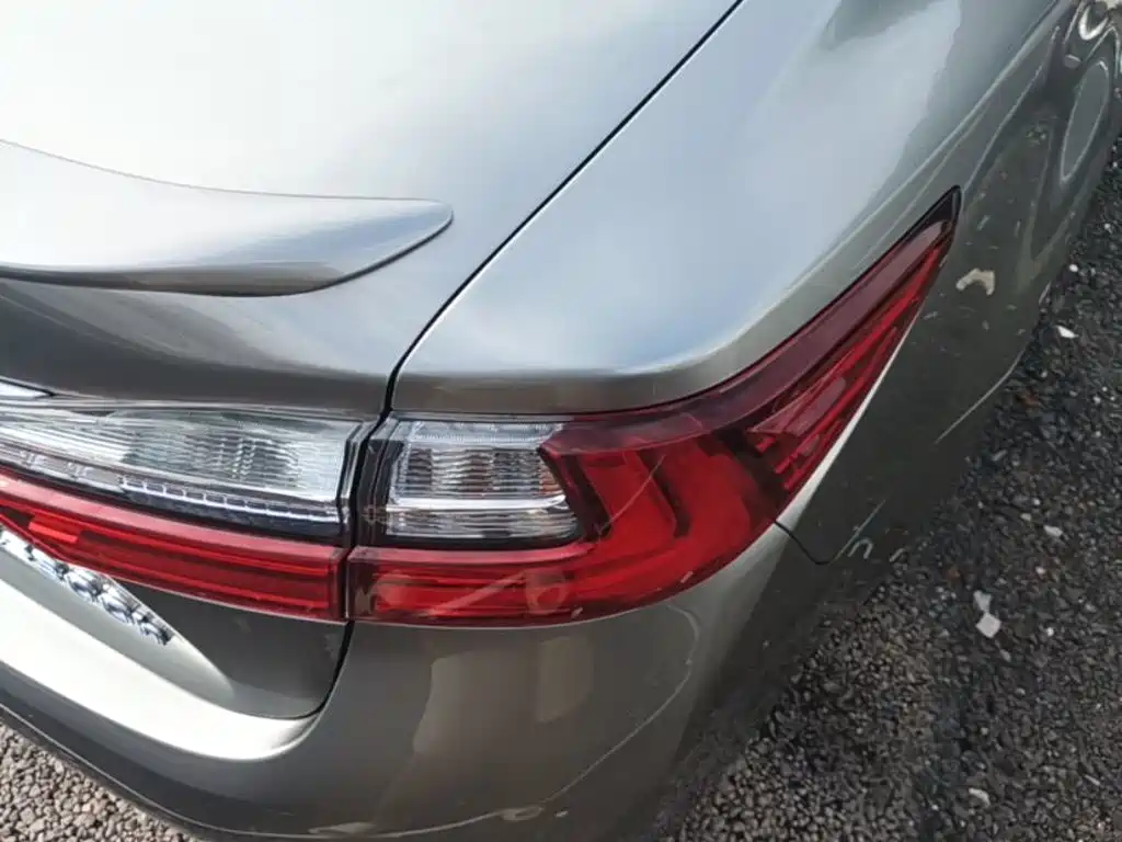 Lexus ES — миниатюра 8
