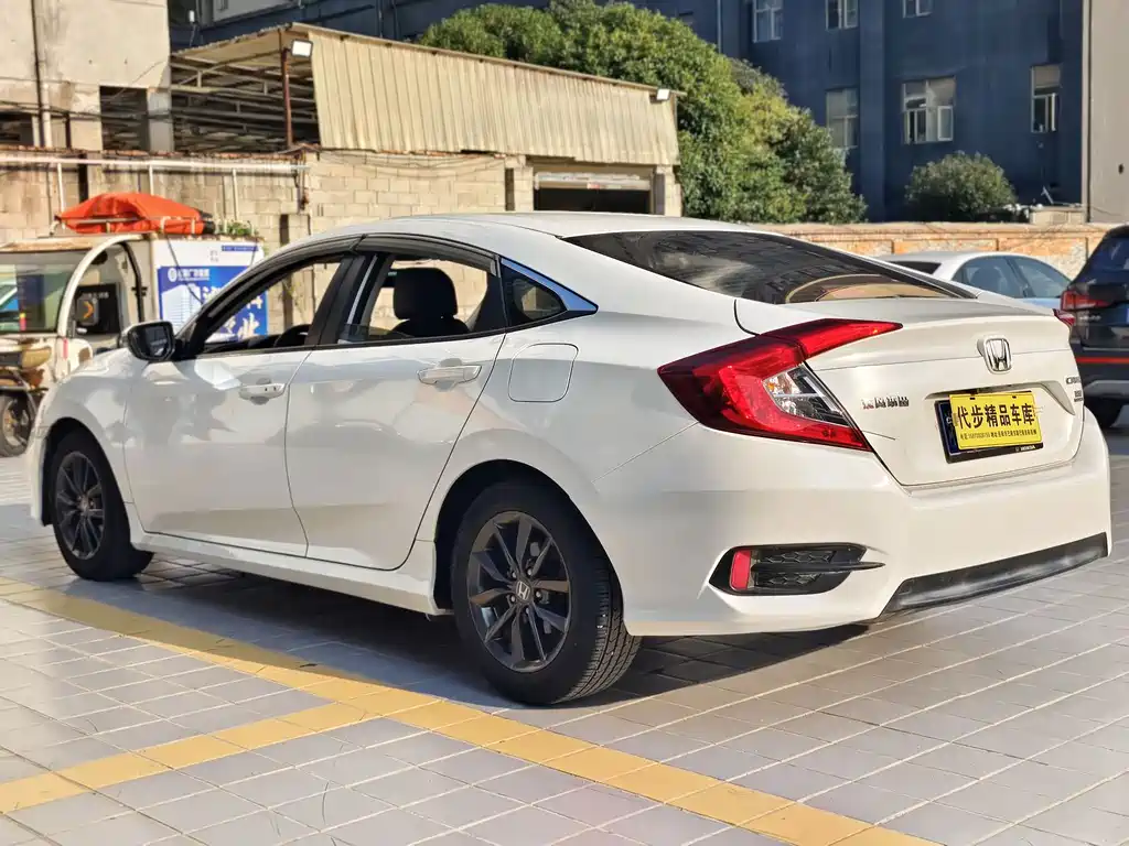 Honda Civic — миниатюра 19