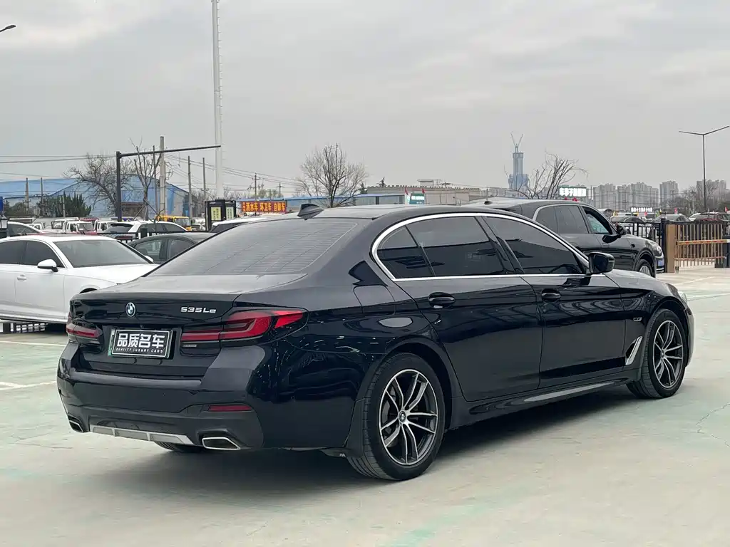 BMW 5 SERIES NEW ENERGY