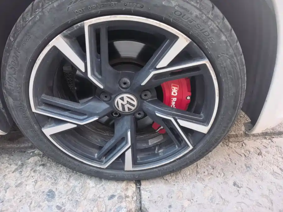 Volkswagen Scirocco — миниатюра 5
