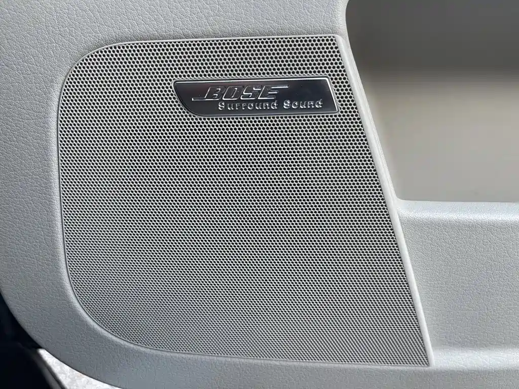 Audi A6L — миниатюра 9