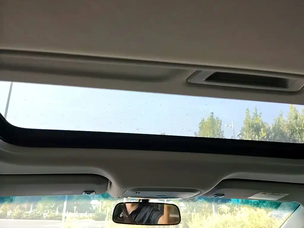 Buick Excelle — миниатюра 18