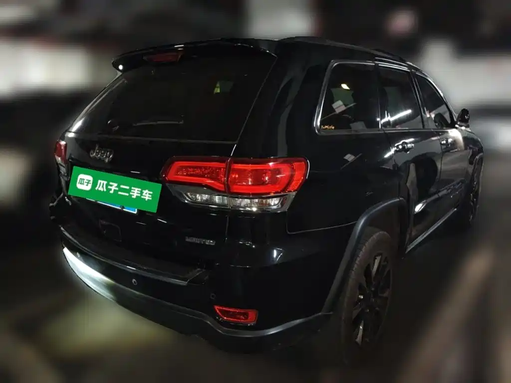 Jeep Grand Cherokee (Import) — миниатюра 4