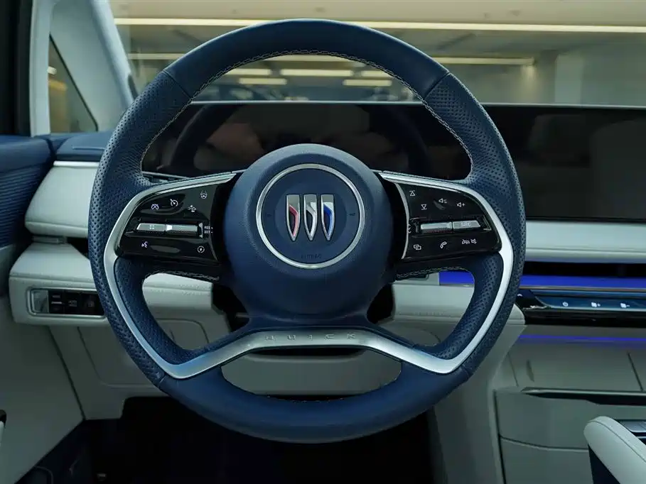 BUICK GL8 NEW ENERGY