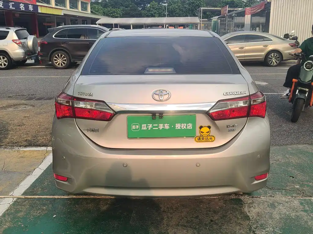 Toyota Corolla — миниатюра 6