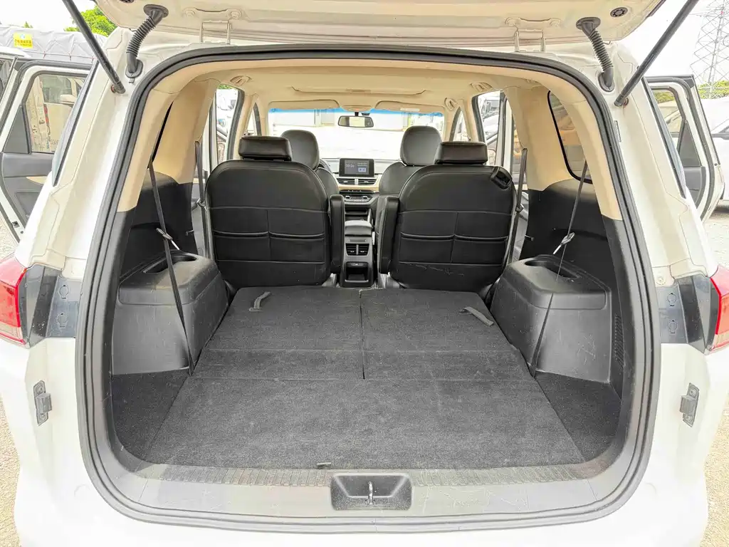 Baojun 360 — миниатюра 16