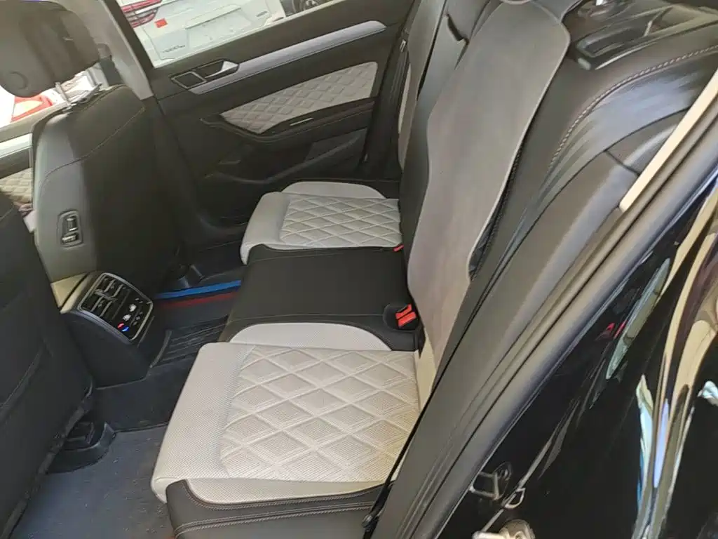 Volkswagen Magotan — миниатюра 17